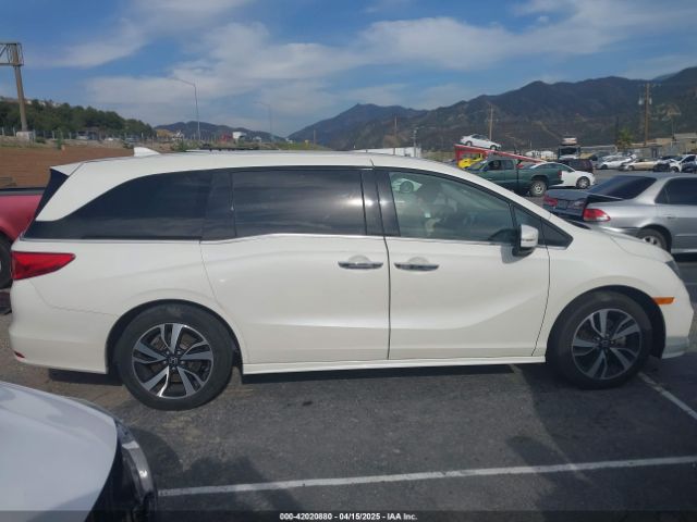 5FNRL6H90JB024046 Honda Odyssey Elite