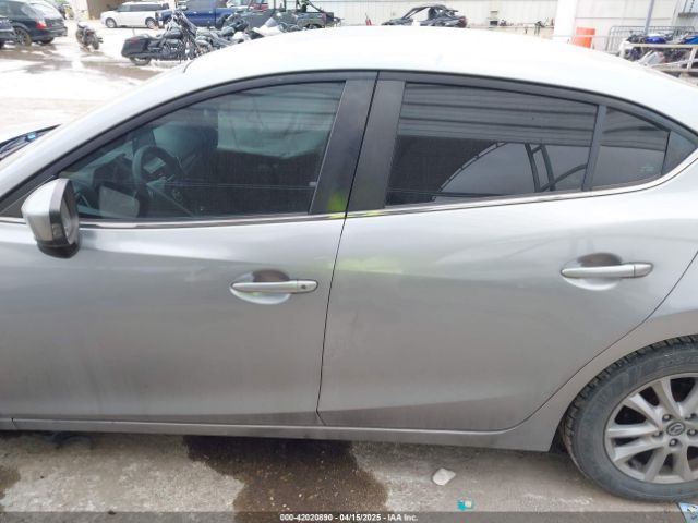 3MZBM1U7XGM265829 Mazda Mazda3 I Sport