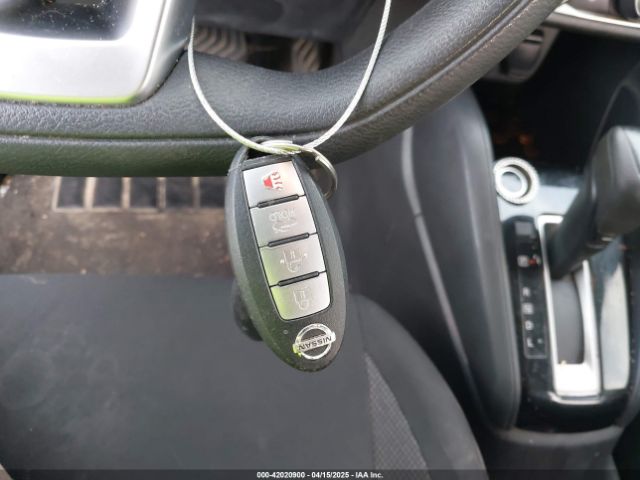 3N1CN8DV0LL835173 Nissan Versa S Xtronic Cvt