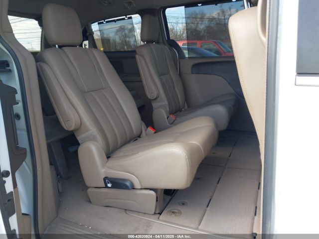 2C4RC1CG3FR698065 Chrysler Town & Country Touring-l