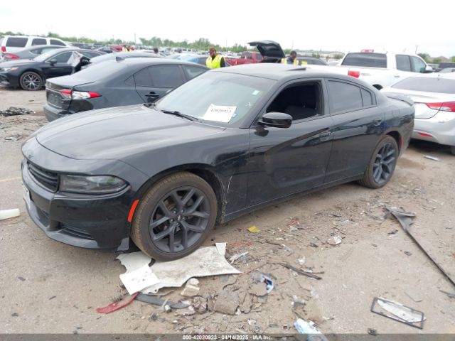 2019 DODGE CHARGER 2C3CDXBG8KH588172 Photo 1