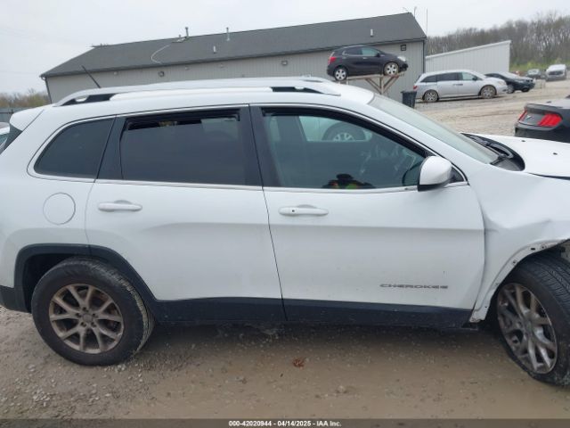 1C4PJMCSXEW150735 Jeep Cherokee Latitude