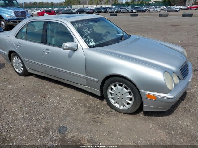 2000 MERCEDES-BENZ E 320 WDBJF65J9YB129649
