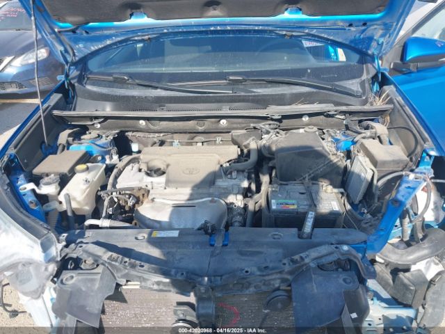 2T3RFREV2JW754495 Toyota Rav4 Xle