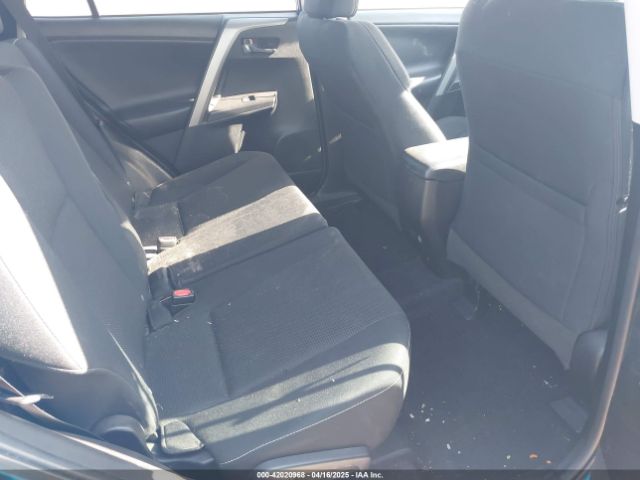 2T3RFREV2JW754495 Toyota Rav4 Xle