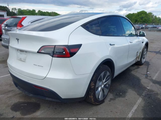 7SAYGDEE6NF419332 Tesla Model Y Long Range Dual Motor All-wheel Drive