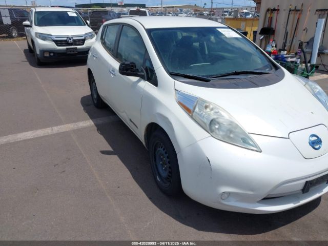 1N4AZ0CP6FC332749 Nissan LEAF S