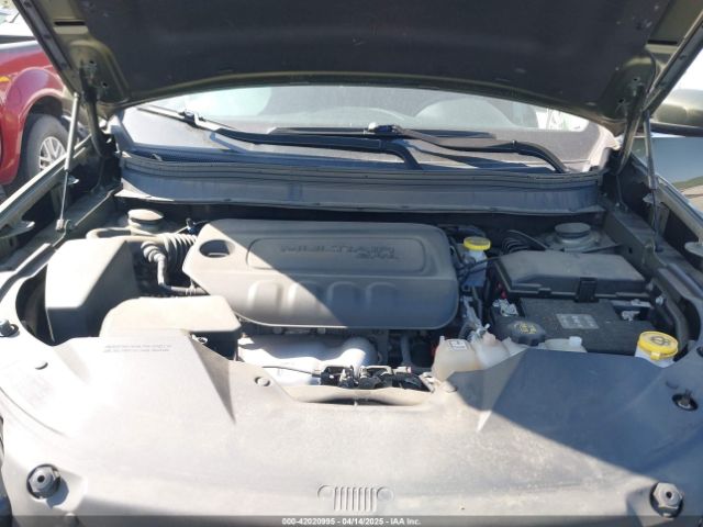 1C4PJMLB4KD418282 Jeep Cherokee Latitude Plus 4x4
