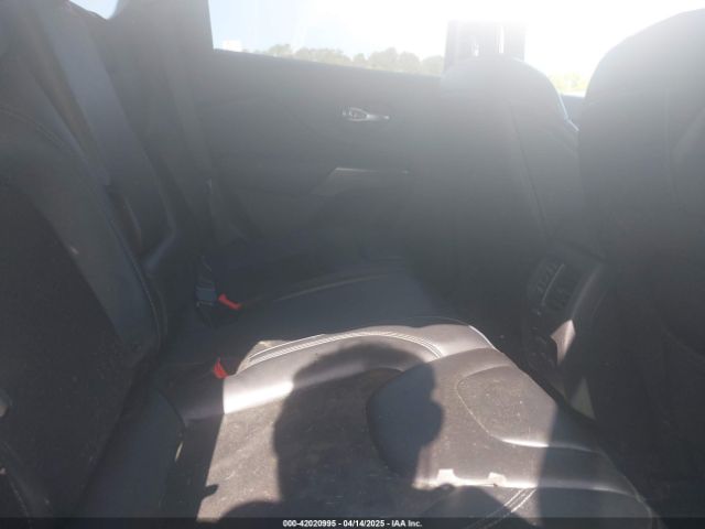 1C4PJMLB4KD418282 Jeep Cherokee Latitude Plus 4x4
