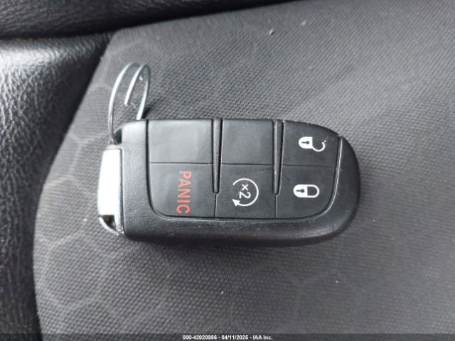 3C4NJDBB9JT202297 Jeep Compass Latitude 4x4