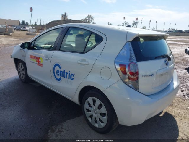 JTDKDTB35E1561818 Toyota Prius C One