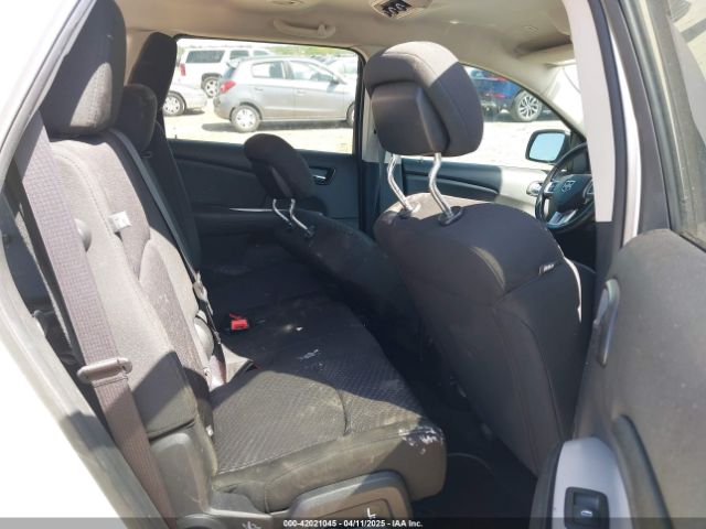 3C4PDCBB9KT863288 Dodge JOURNEY SE