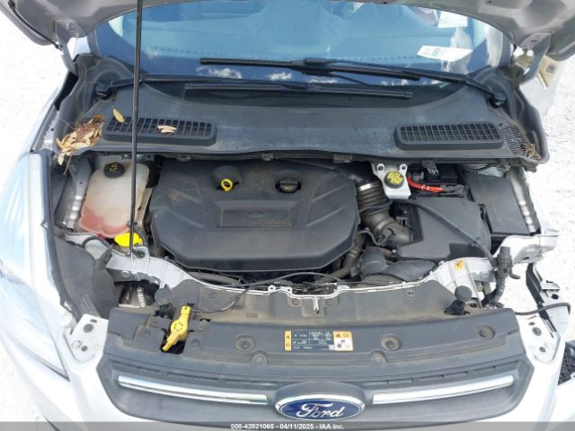 1FMCU9G92GUC28879 Ford ESCAPE SE