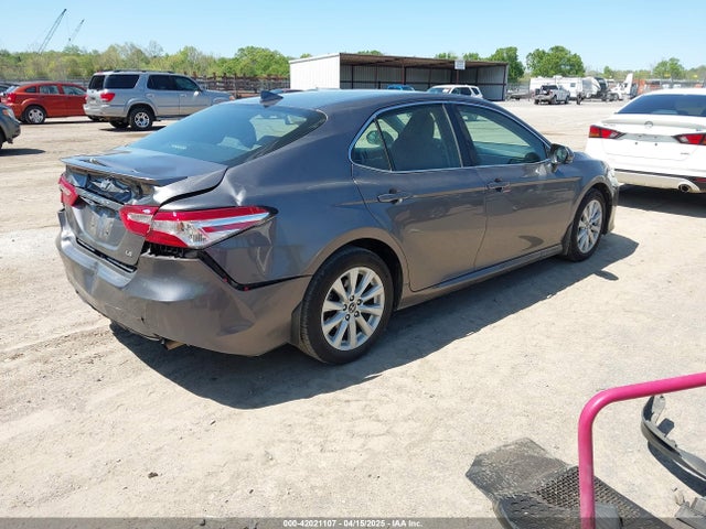 4T1B11HK8KU289721 Toyota CAMRY LE