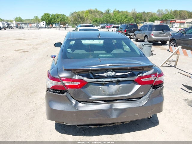 4T1B11HK8KU289721 Toyota CAMRY LE