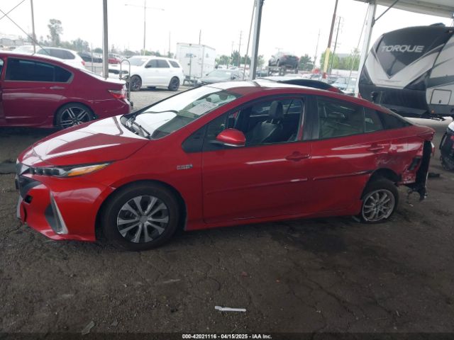 JTDKAMFP6M3189145 Toyota Prius Prime Xle
