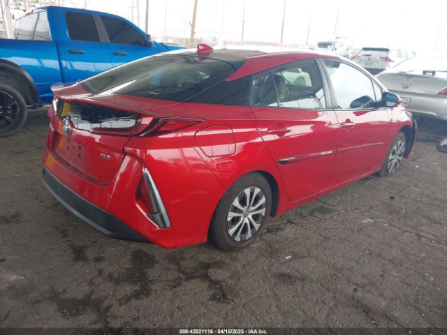 JTDKAMFP6M3189145 Toyota Prius Prime Xle