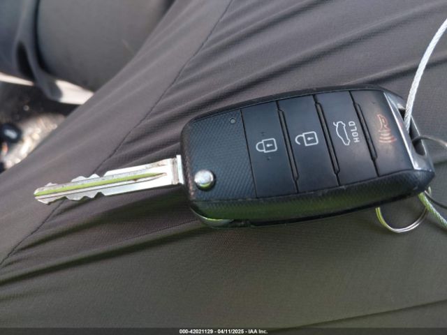KNAFX4A66F5363167 KIA FORTE LX