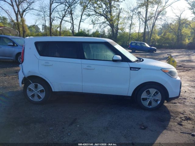 KNDJN2A22F7228602 KIA Soul