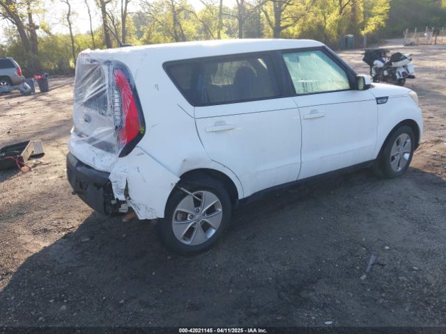 KNDJN2A22F7228602 KIA Soul