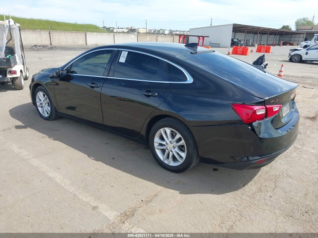 1G1ZD5ST3JF269309 Chevrolet MALIBU LT