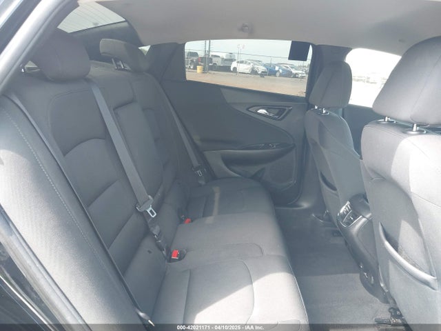 1G1ZD5ST3JF269309 Chevrolet MALIBU LT