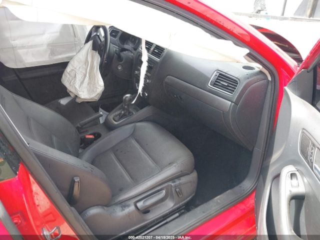 3VWLL7AJXEM261545 Volkswagen Jetta 2.0l Tdi