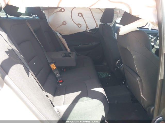1G1ZD5ST7SF117955 Chevrolet Malibu Fwd 1lt