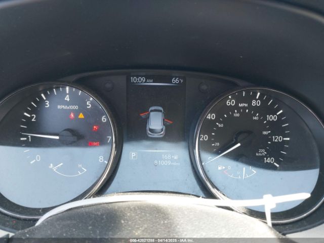 JN1BJ1CR3HW108985 Nissan Rogue Sport Sl