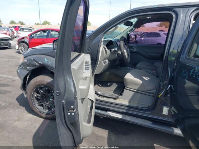 1N6AD0ER8EN756702 Nissan Frontier Sv