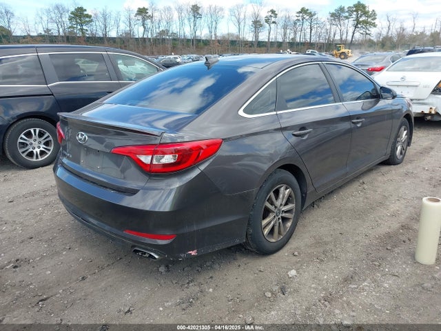 5NPE24AF8FH221528 Hyundai SONATA SE