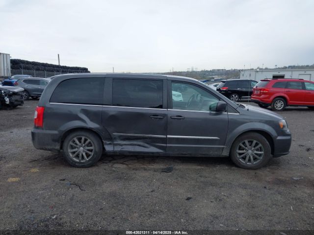 2C4RC1HG7FR522449 Chrysler Town & Country S