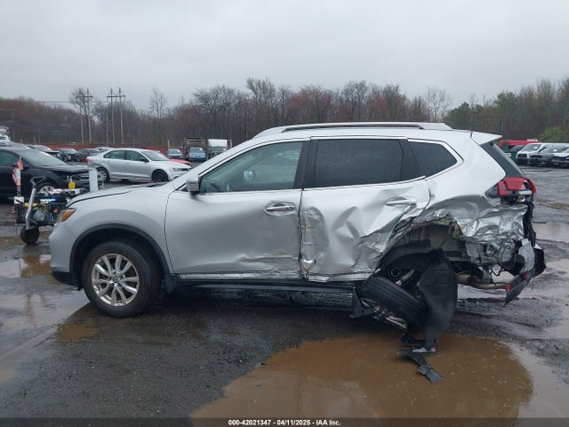 5N1AT2MVXJC800314 Nissan ROGUE SV