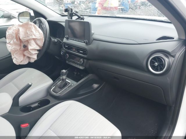 KM8K3CAB2NU858308 Hyundai Kona Sel