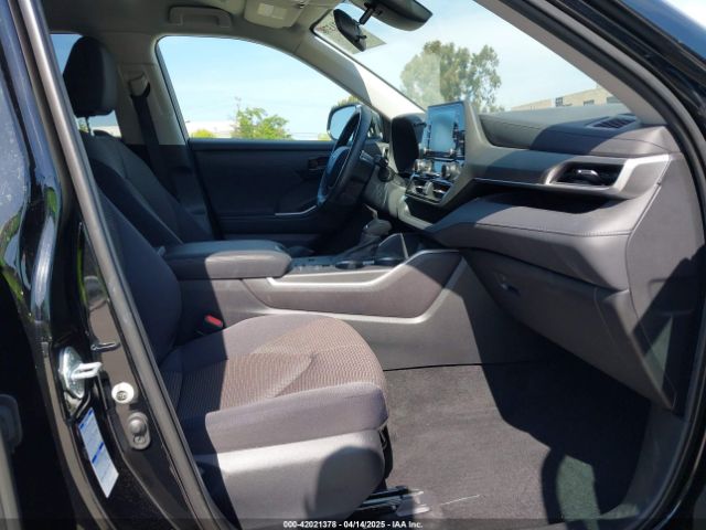 5TDBBRCH1NS541023 Toyota Highlander Hybrid Le