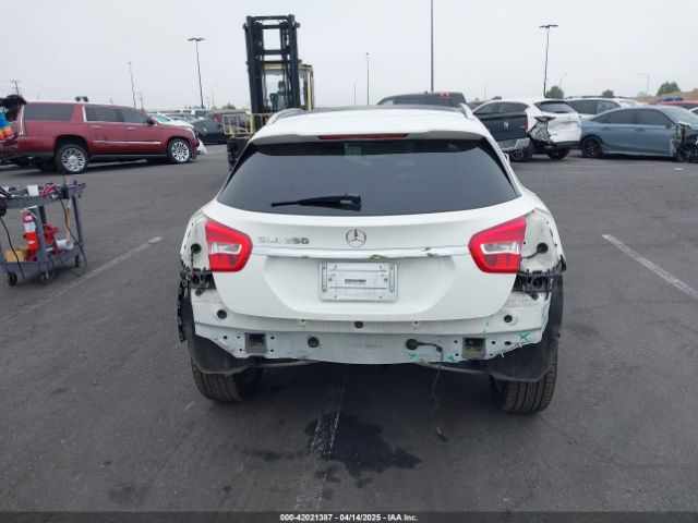 WDCTG4EB7JJ472597 Mercedes-Benz GLA 250