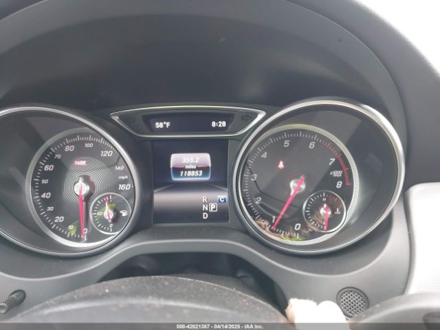 WDCTG4EB7JJ472597 Mercedes-Benz GLA 250
