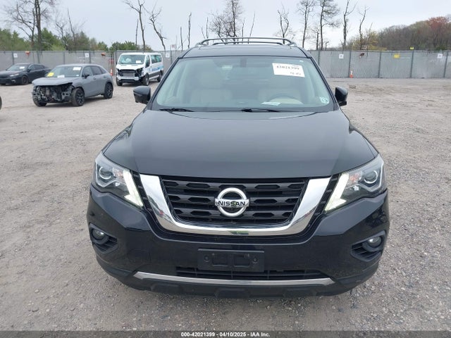 5N1DR2MM2JC651738 Nissan Pathfinder Sl