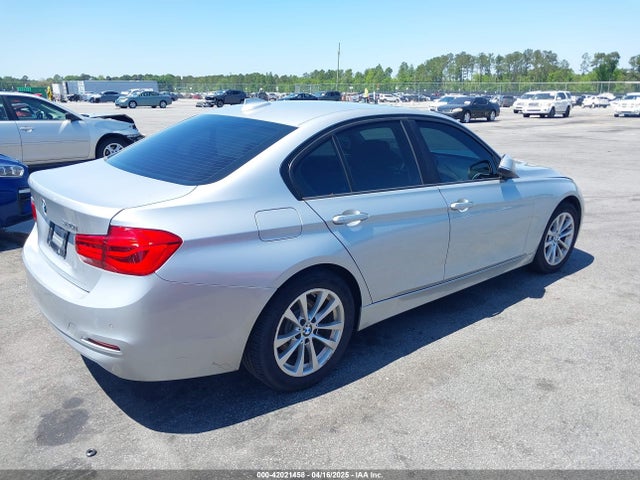 BMW 320i Xdrive 2016 WBA8E5G57GNT41733 Image 4