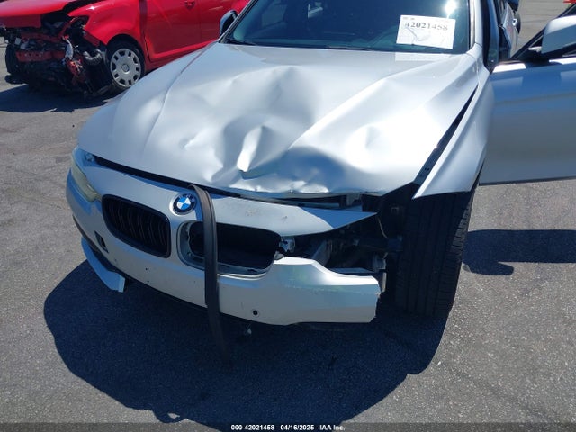 WBA8E5G57GNT41733 BMW 320i Xdrive