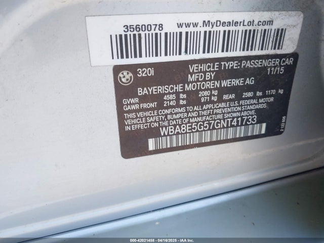 BMW 320i Xdrive 2016 WBA8E5G57GNT41733 Image 9