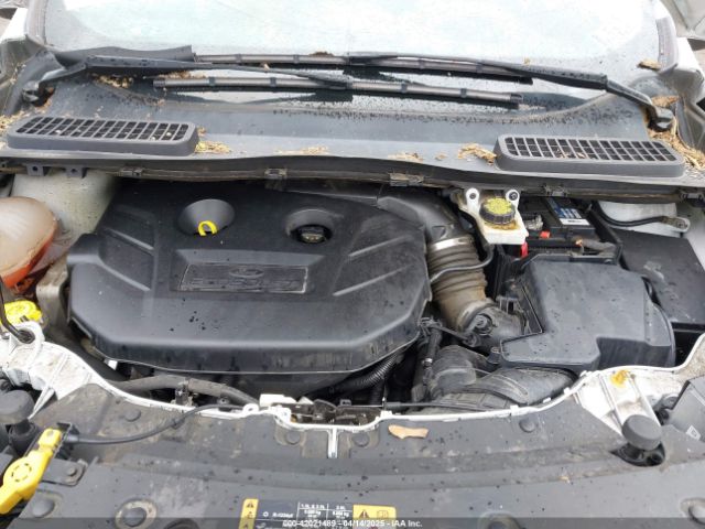 1FMCU9G91HUC17907 Ford ESCAPE SE