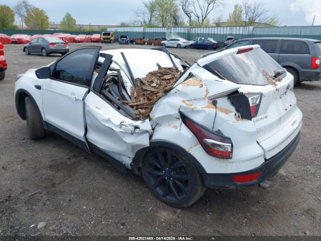 1FMCU9G91HUC17907 Ford ESCAPE SE