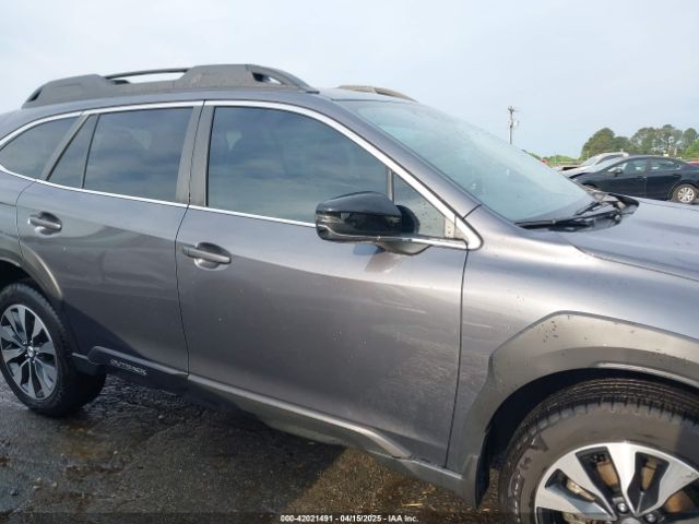 4S4BTANC9R3135719 Subaru Outback Limited