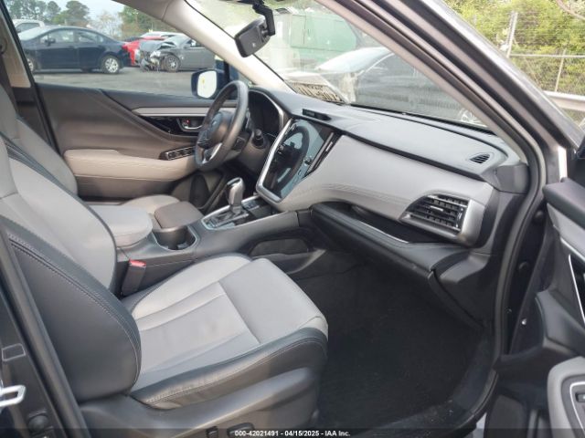 4S4BTANC9R3135719 Subaru Outback Limited