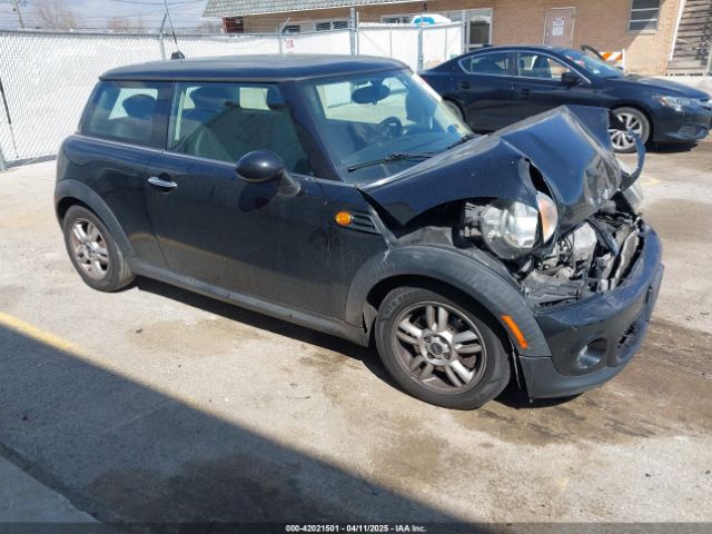 2011 MINI COOPER WMWSU3C50BT098967 Photo 0