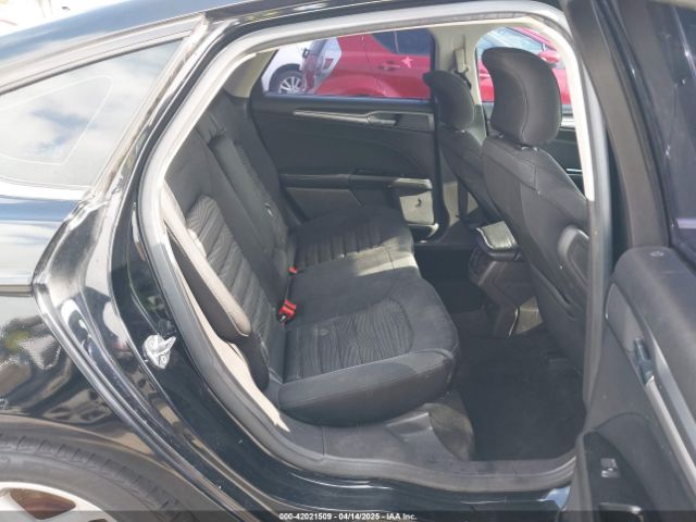 3FA6P0H72GR331685 Ford FUSION SE