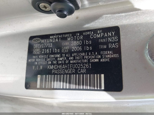 KMHDH6AH1EU025261 Hyundai Elantra