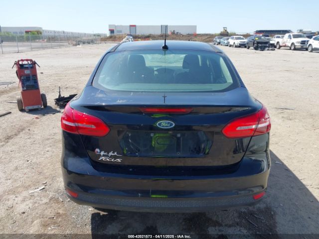 1FADP3E20HL244238 Ford FOCUS S