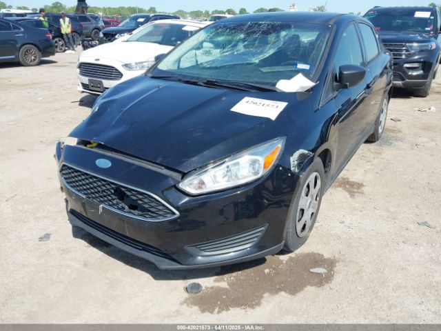1FADP3E20HL244238 Ford FOCUS S